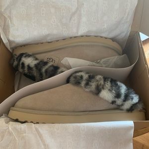 NEW IN BOX UGG CLUGGETTE SZ 10